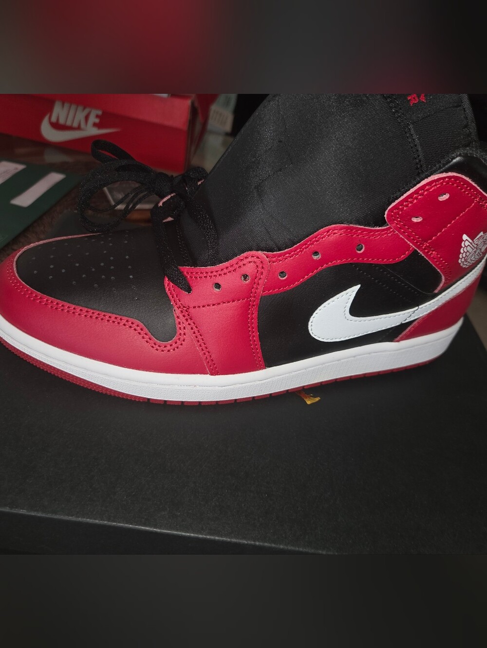 Nike Men's High-Top Sneaker in Black/Red/White
